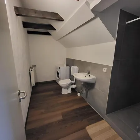 Lägenhet Am Rhein Im Ruhrgebiet *